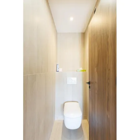 L'alina - Balcon - 6 Pers - Vue * Antibes