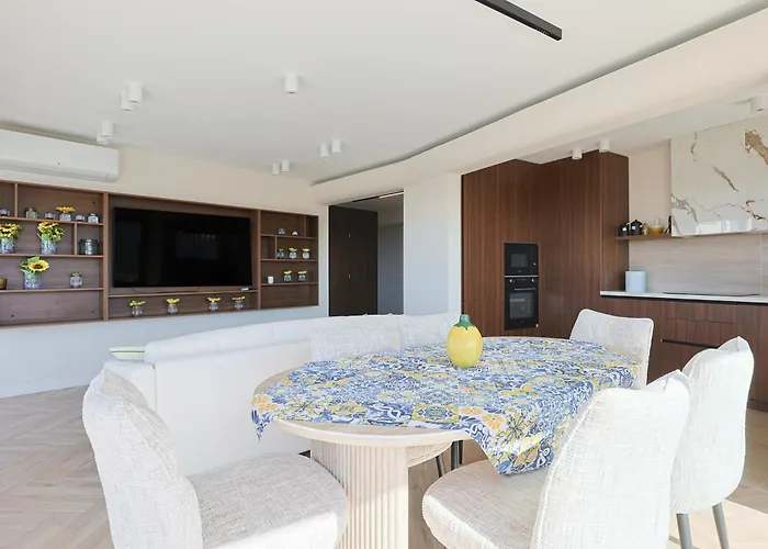 L'alina - Balcon - 6 Pers - Vue Apartment Antibes